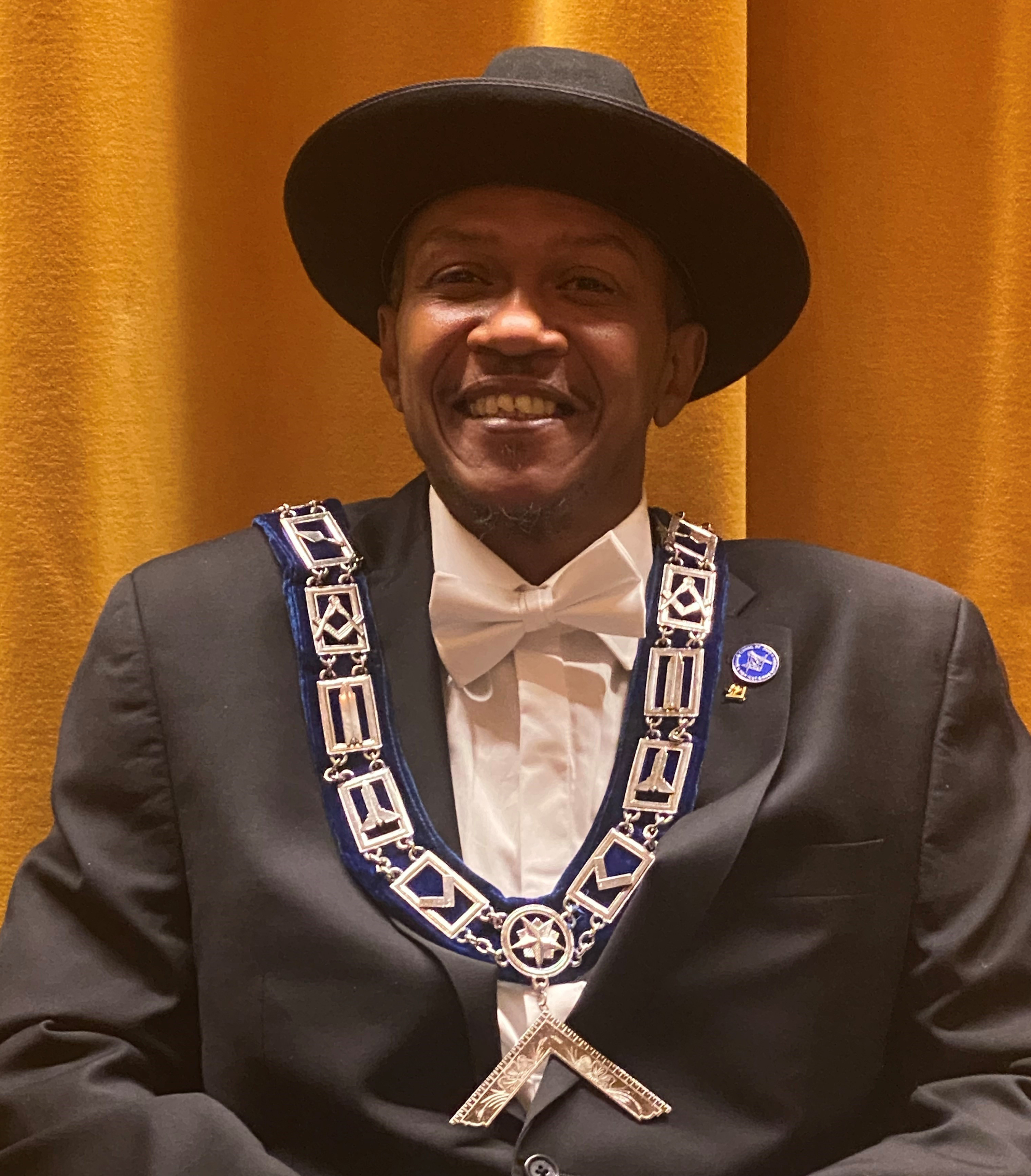 Robert D. Bruce Bey, Worshipful Master